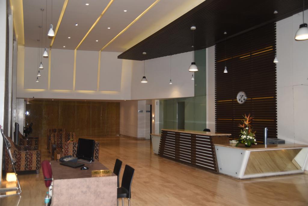 Hotel Maurya Bangalore Extérieur photo
